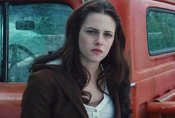 Twilight: Bella Swan's 10 Greatest Fears (Ranked By Scariness)