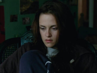 Twilight Should Have Kept The Original Script’s “Bad Ass Bella”