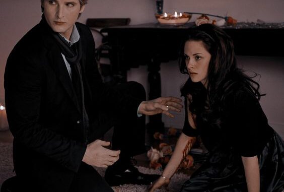 Twilight’s Best Spinoff Would Be A Cullen Family Prequel Series